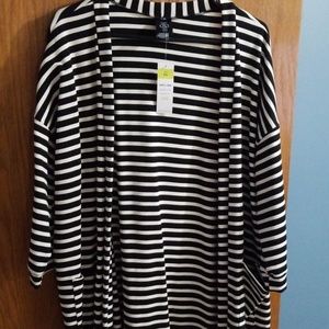 Agnes and Dora forever cardi